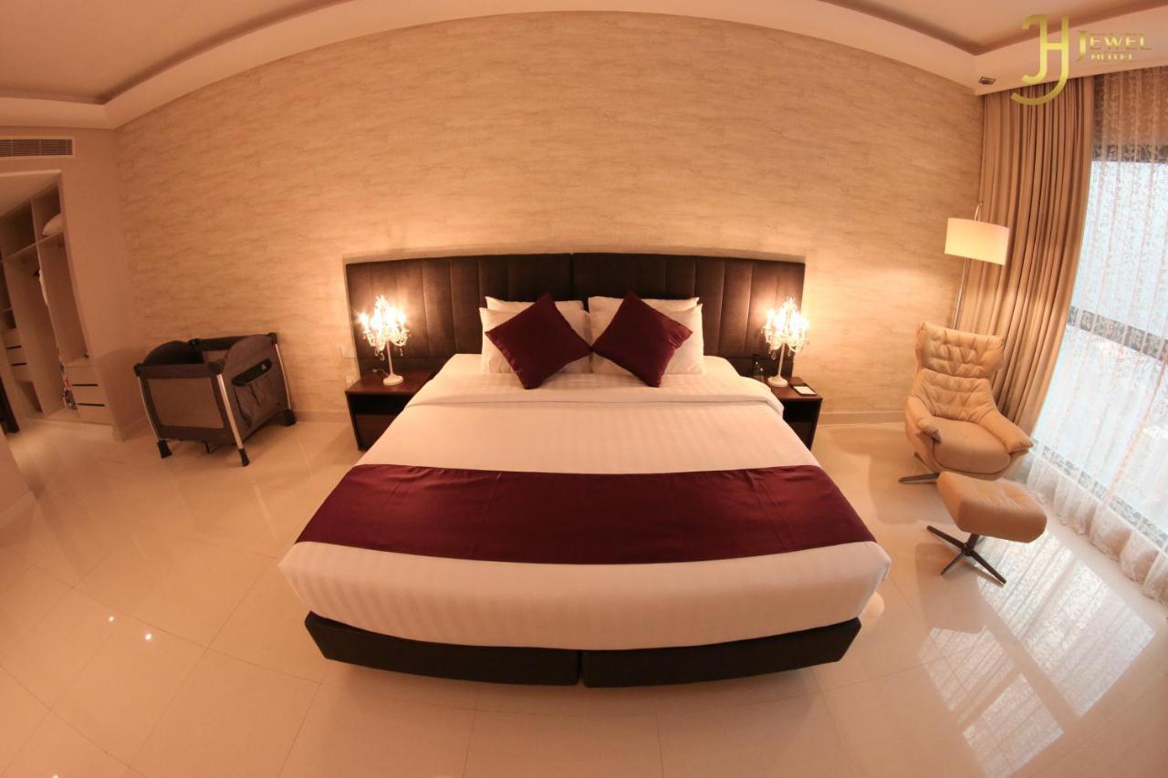 מנאמה Sunday Luxury Downtown Adliya Formerly Jewel Hotel מראה חיצוני תמונה