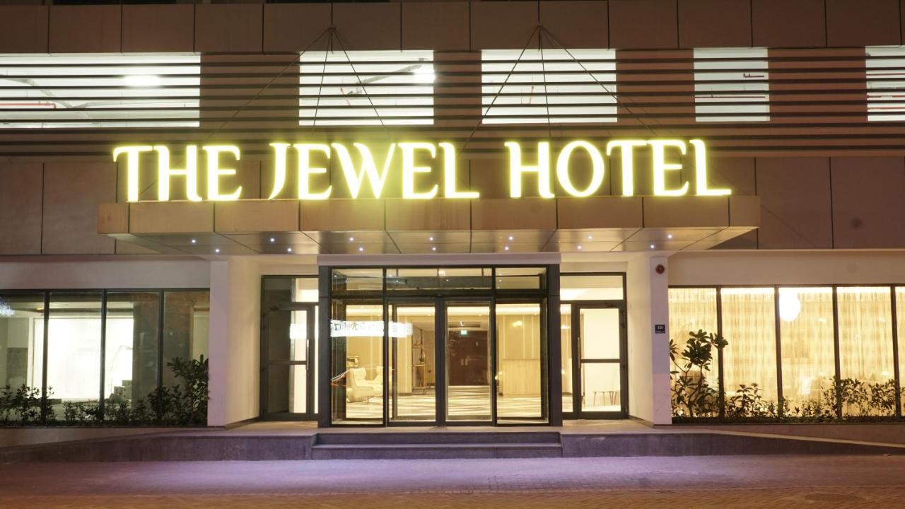 מנאמה Sunday Luxury Downtown Adliya Formerly Jewel Hotel מראה חיצוני תמונה